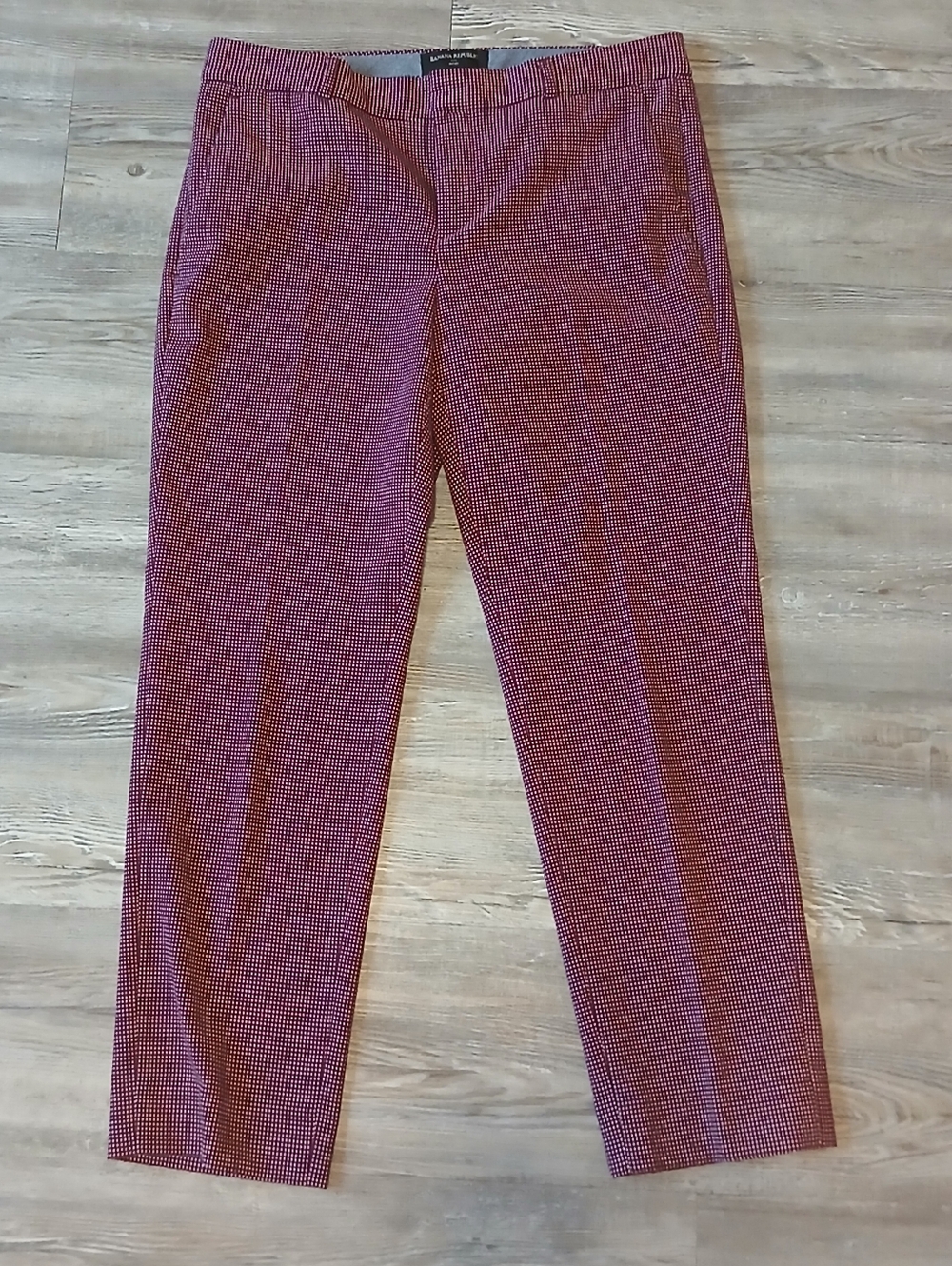 Like New Ladies Banana Republic Avery Ankle Pants Hamton Dot Beet Root Red Sz 6